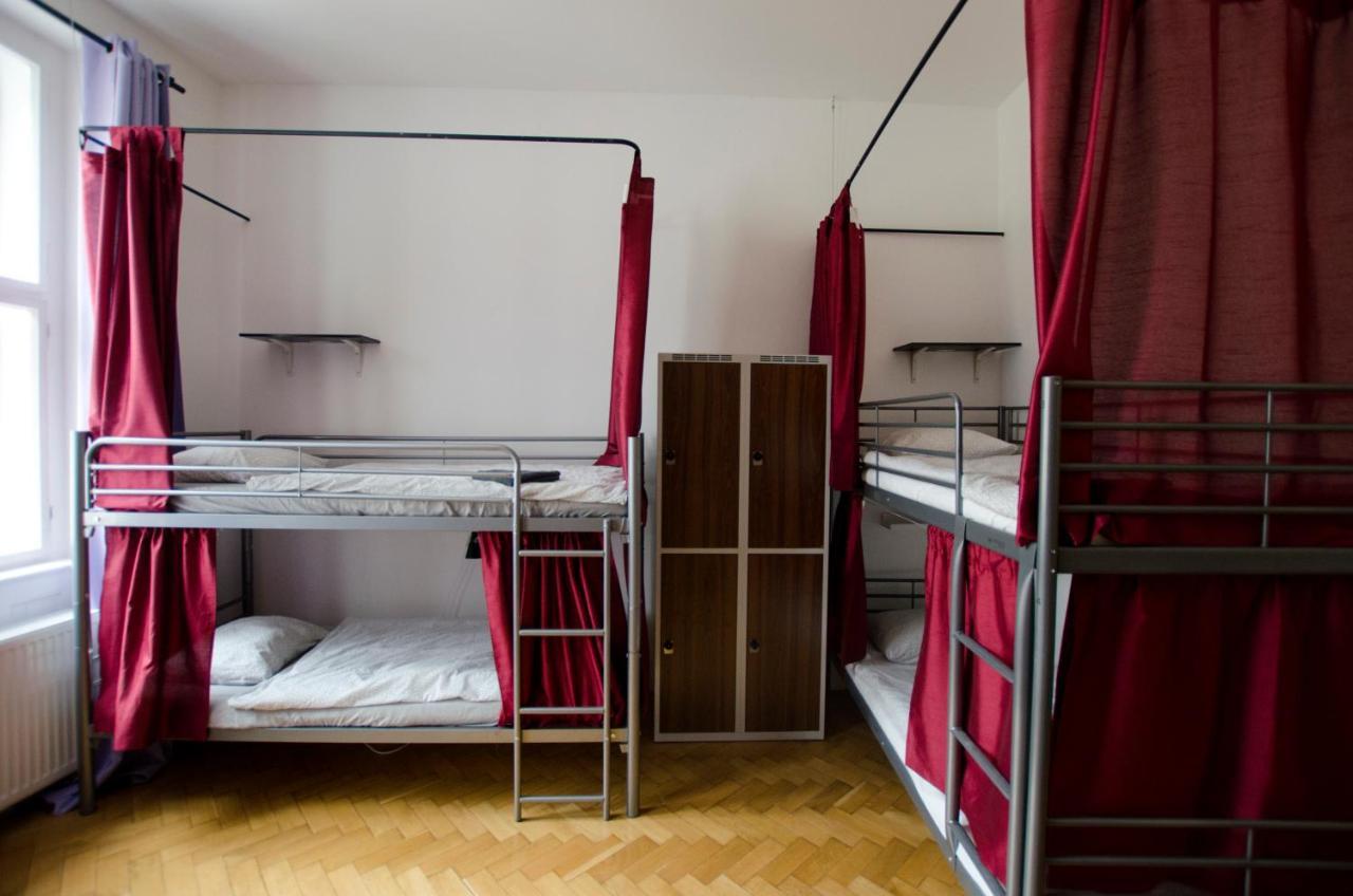 Globe Hostel Prague Adults Only ภายนอก รูปภาพ