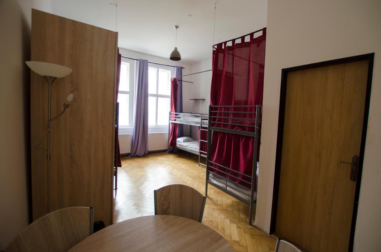Globe Hostel Prague Adults Only ภายนอก รูปภาพ