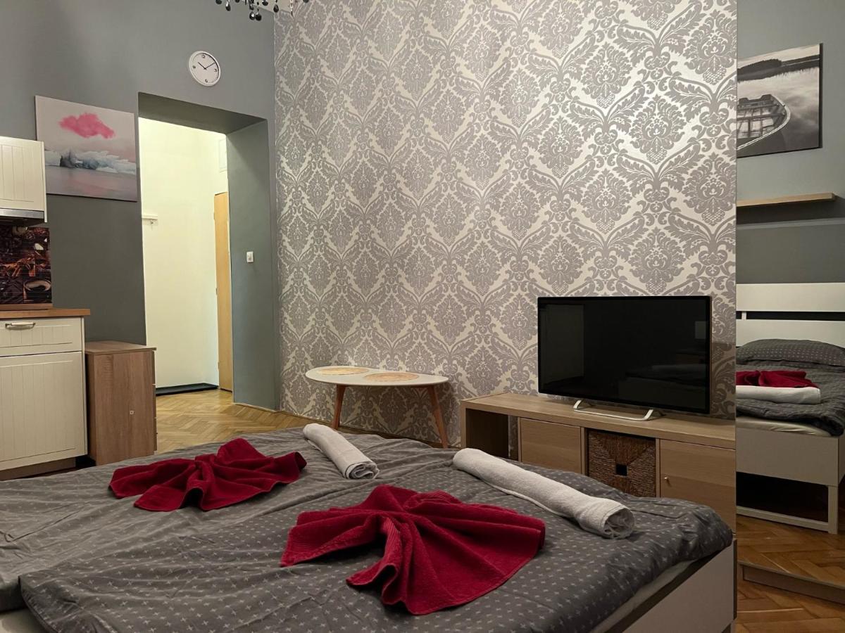 Globe Hostel Prague Adults Only ภายนอก รูปภาพ