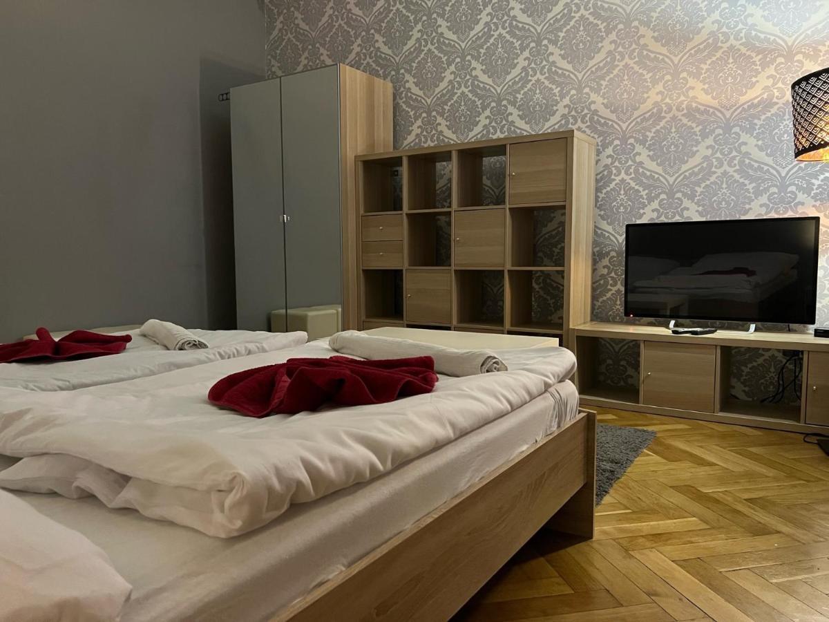 Globe Hostel Prague Adults Only ภายนอก รูปภาพ