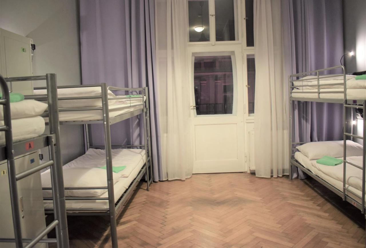 Globe Hostel Prague Adults Only ภายนอก รูปภาพ