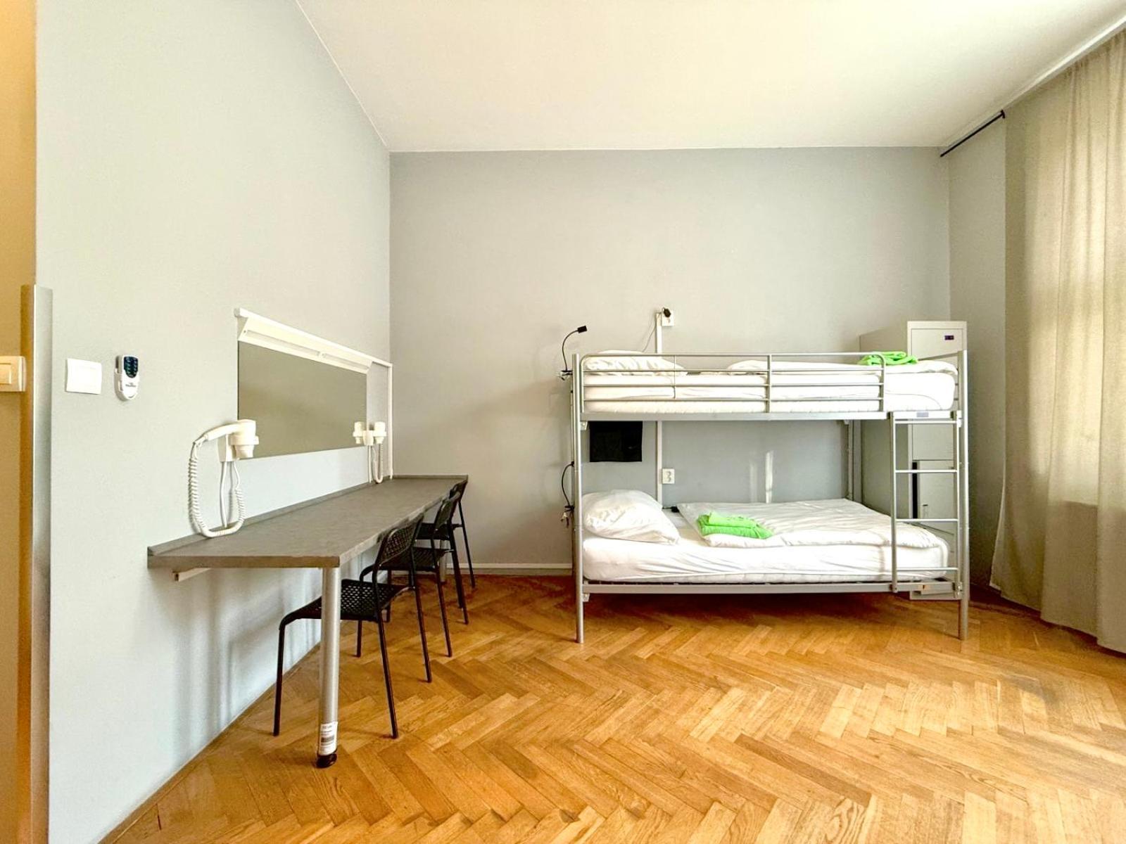 Globe Hostel Prague Adults Only ภายนอก รูปภาพ